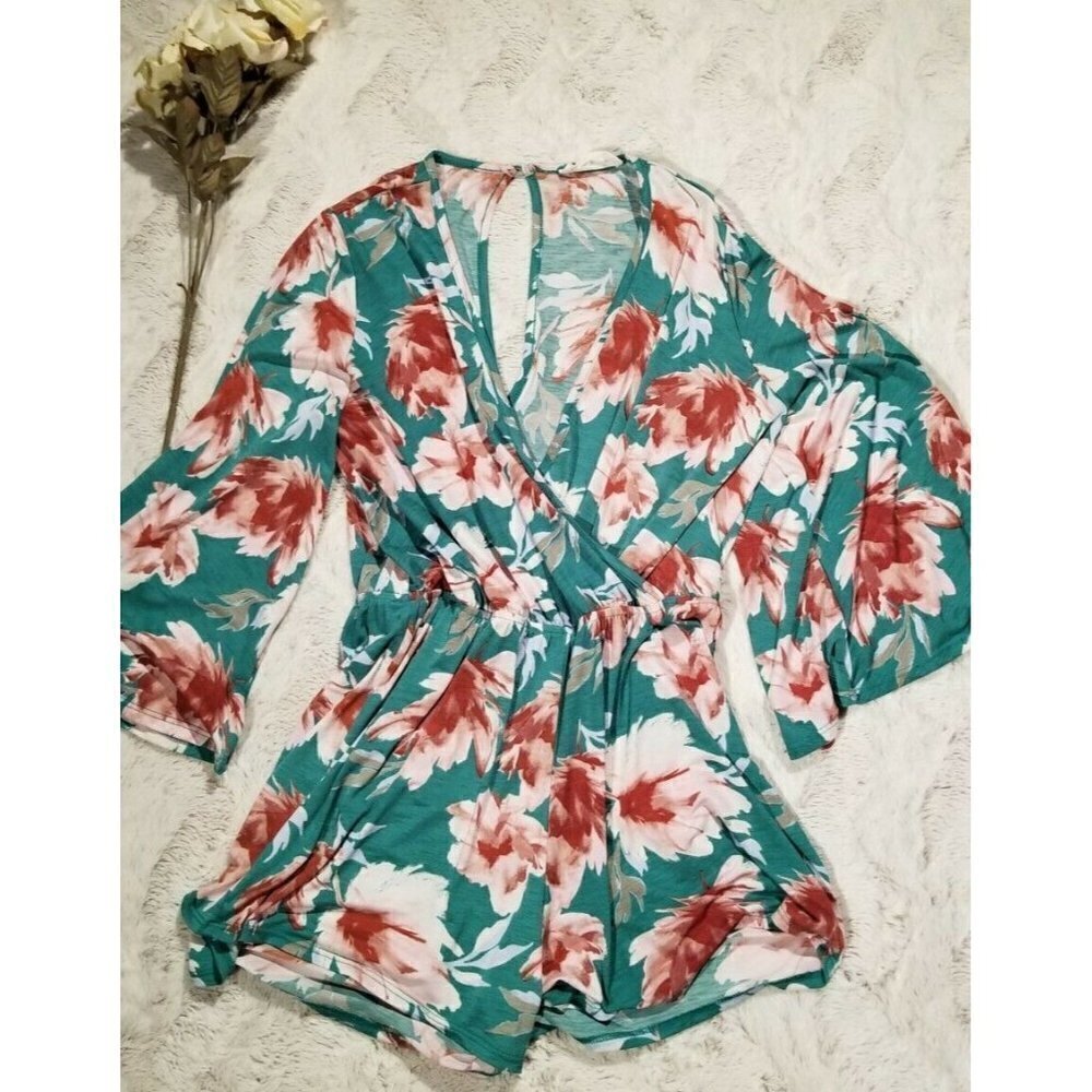 Paris To Jena Vibrant Green Red White‎ Floral Print